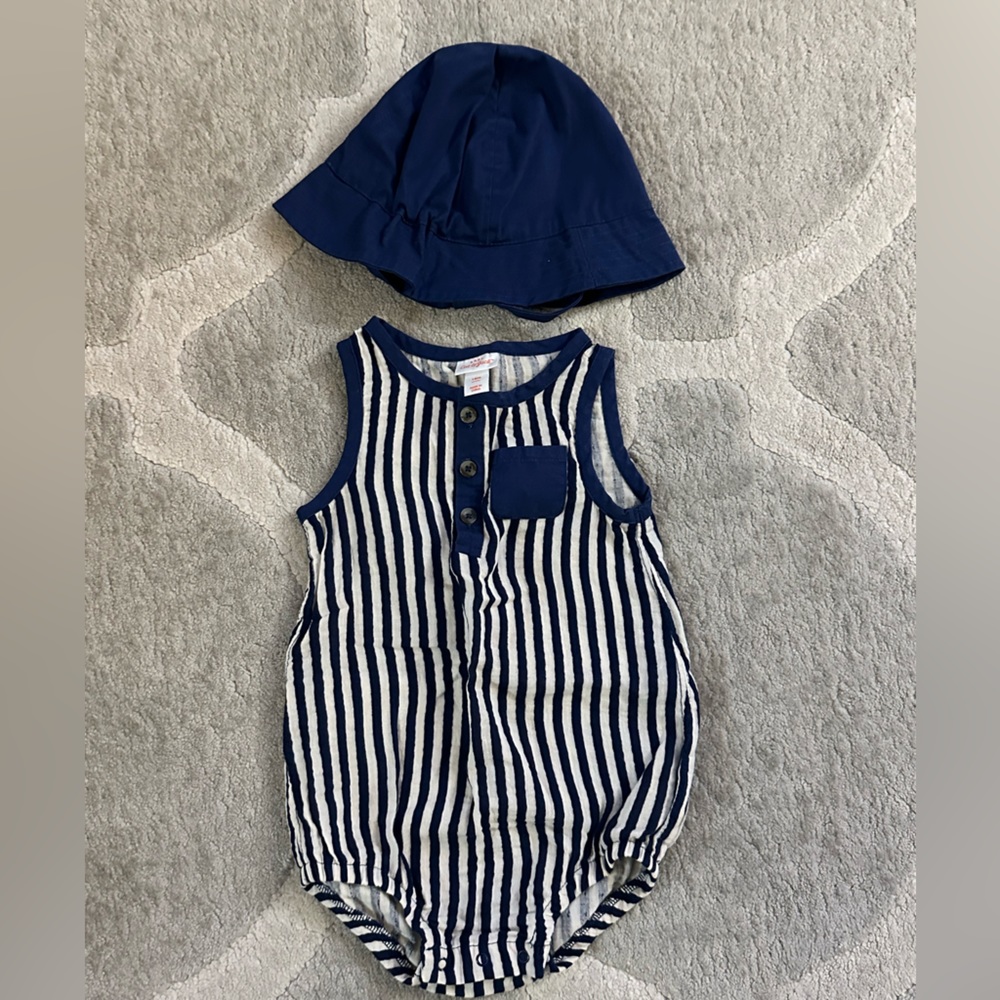 Cat & Jack - Muslin Style Tank Top Onesie w/ Hat- Size 18m